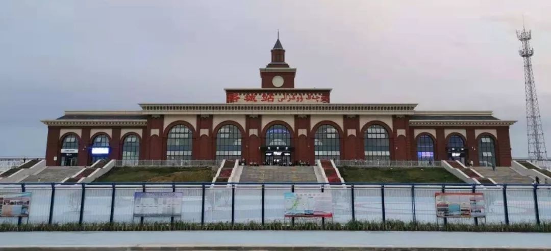 大邑县到塔城物流专线特快直达-专线专业运输